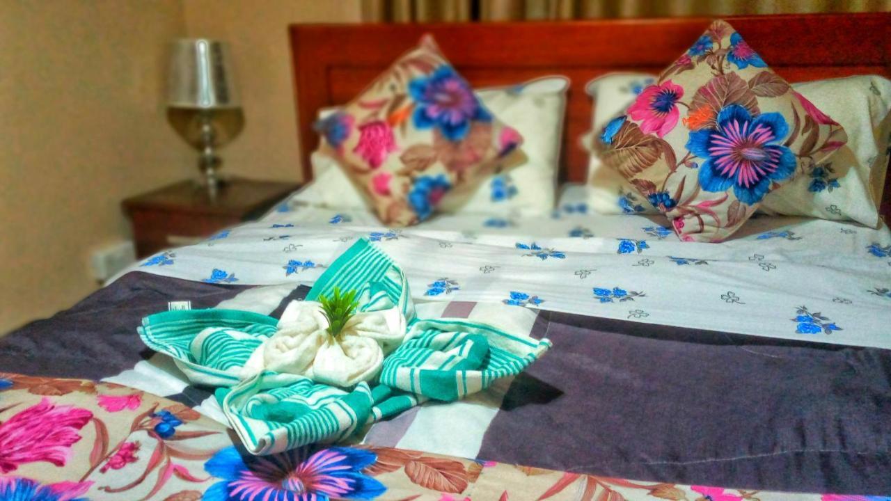 Precious Villas Lubowa Экстерьер фото