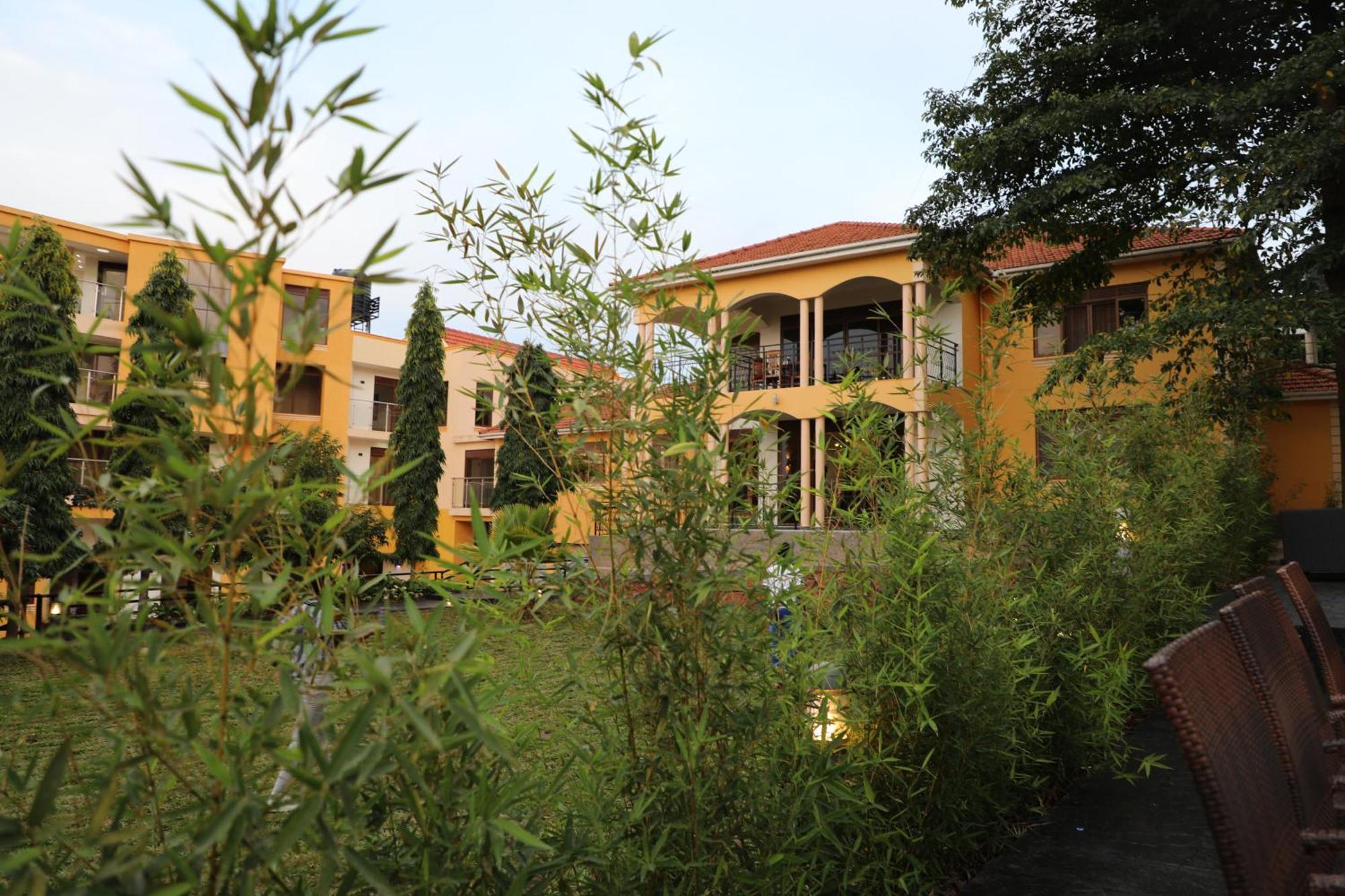 Precious Villas Lubowa Экстерьер фото